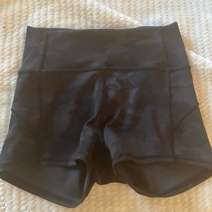 Lululemon camp shorts